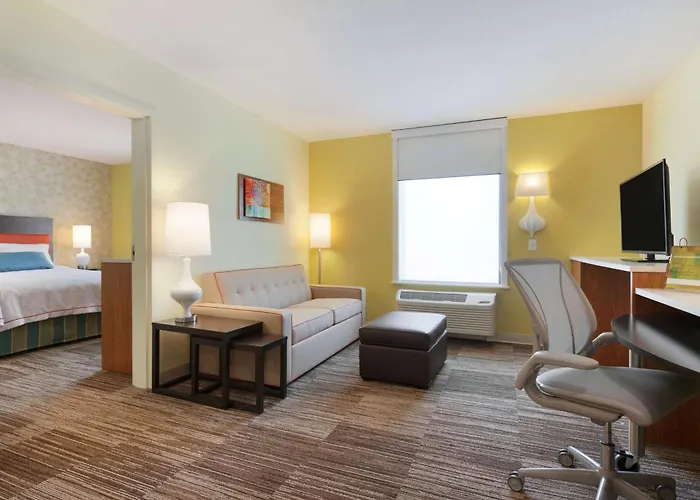 Home2 By Hilton Champaign/urbana Hotel Champaign