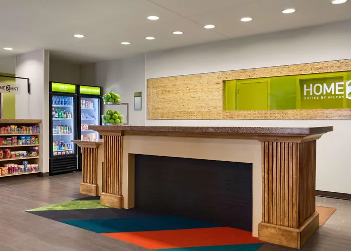 Home2 By Hilton Champaign/urbana Hotel 3*