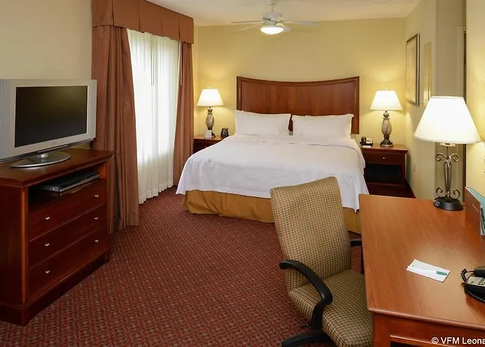 Hotel Home2 By Hilton Champaign/urbana 3*